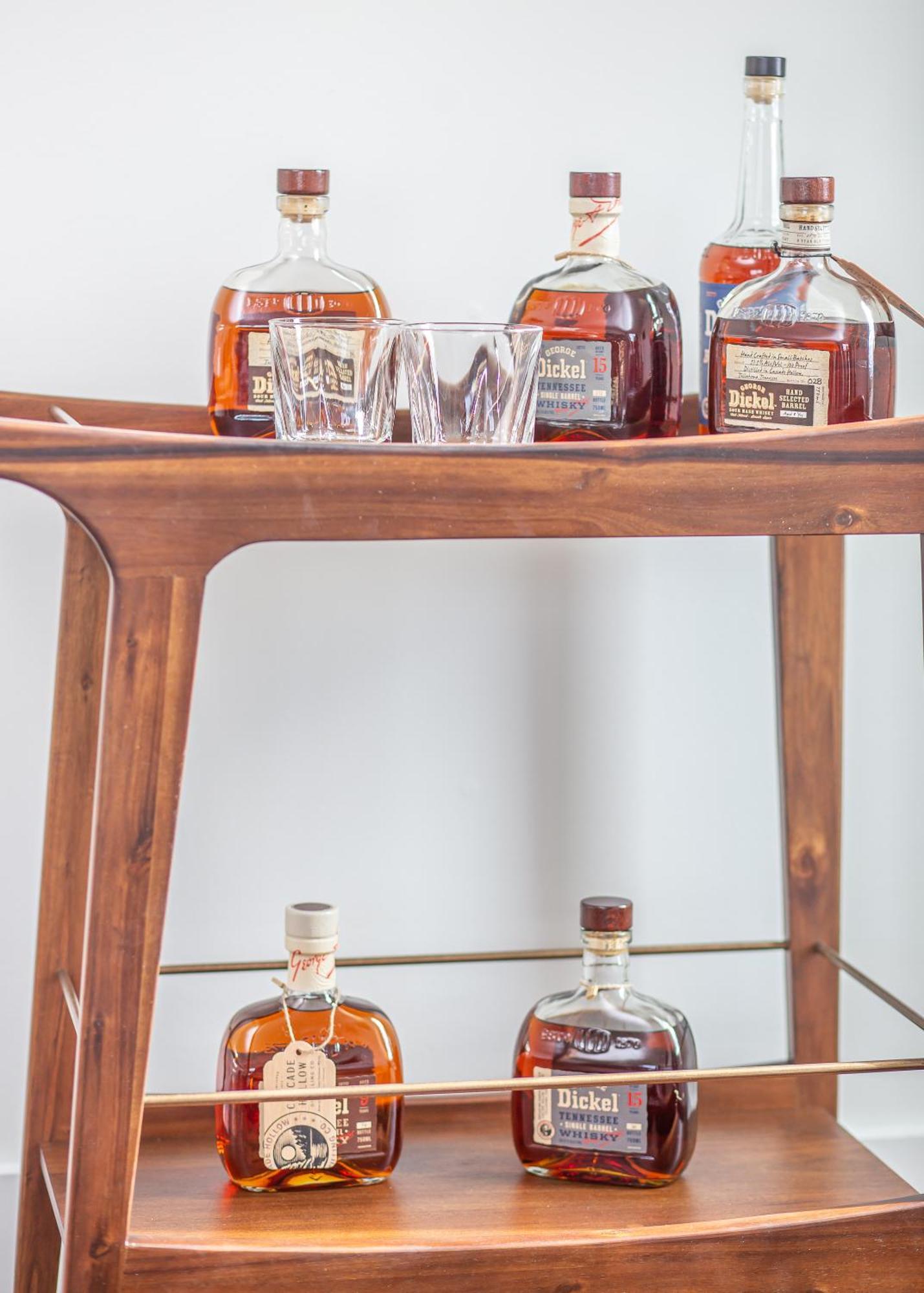 Whiskey House With Rooftop Golf, City Views! 8Min To Downtown! Sleeps 9! Nashville Exteriör bild