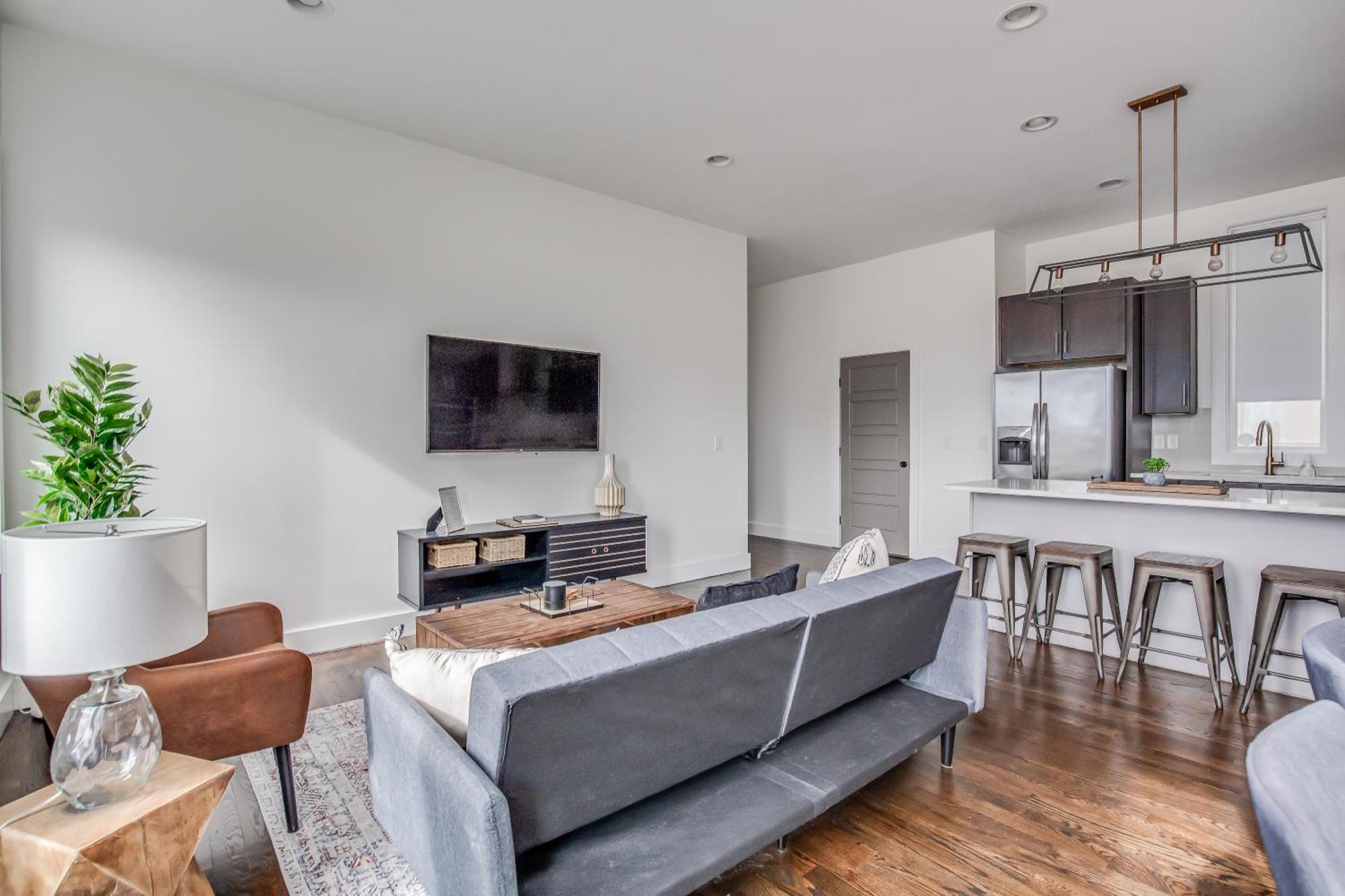 Whiskey House With Rooftop Golf, City Views! 8Min To Downtown! Sleeps 9! Nashville Exteriör bild