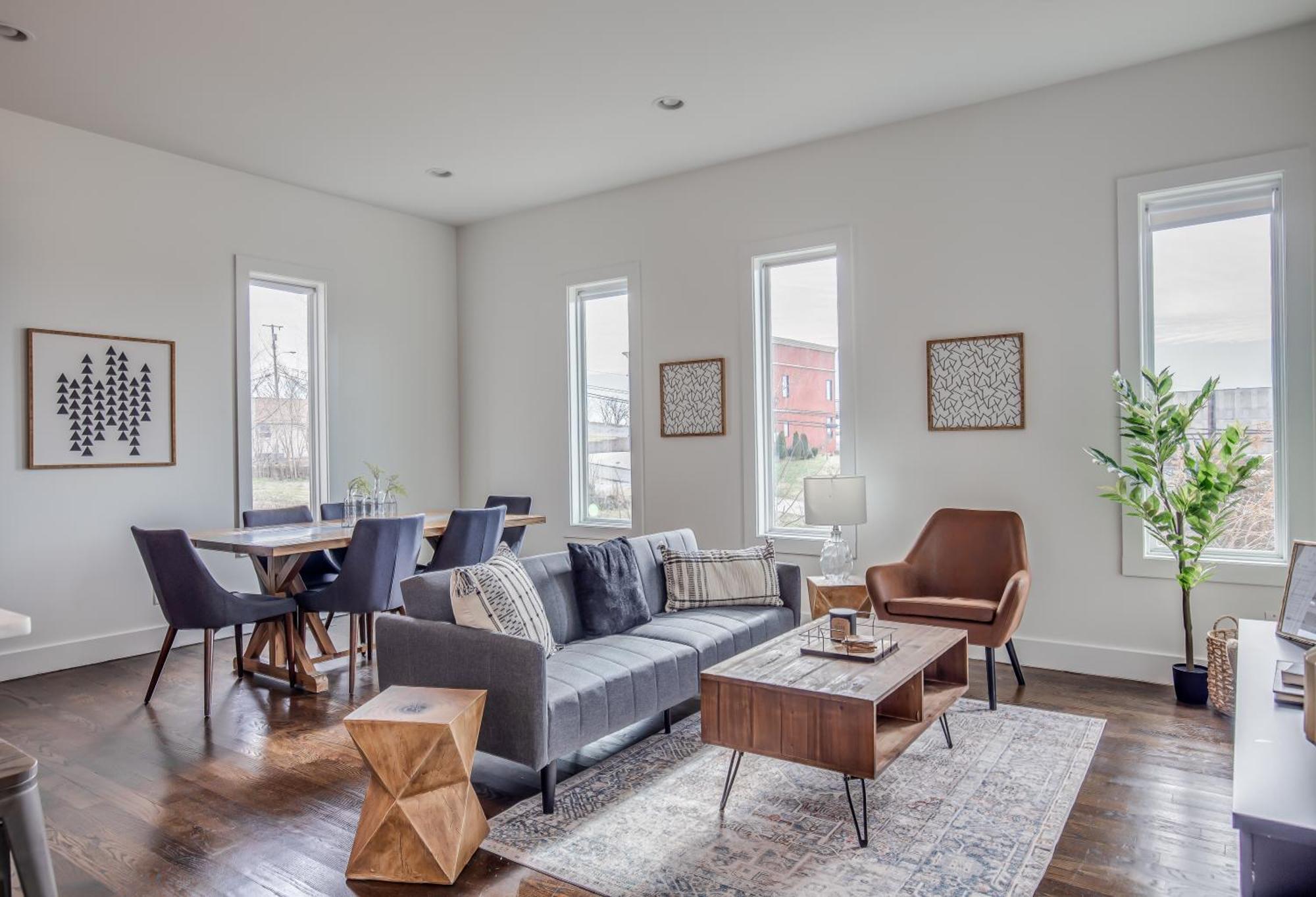 Whiskey House With Rooftop Golf, City Views! 8Min To Downtown! Sleeps 9! Nashville Exteriör bild