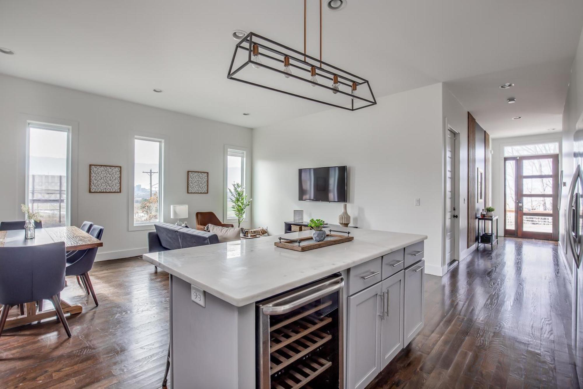 Whiskey House With Rooftop Golf, City Views! 8Min To Downtown! Sleeps 9! Nashville Exteriör bild