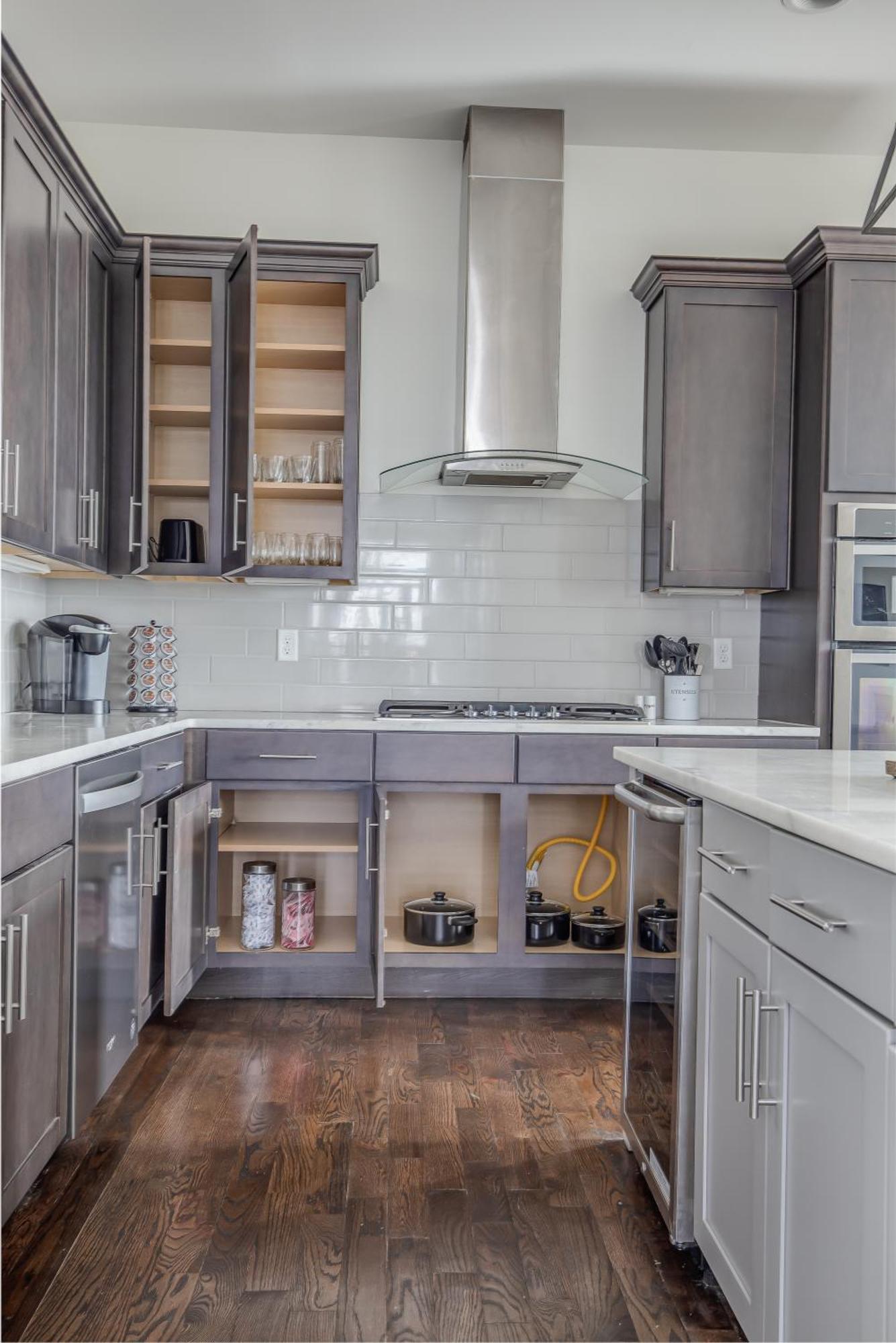 Whiskey House With Rooftop Golf, City Views! 8Min To Downtown! Sleeps 9! Nashville Exteriör bild