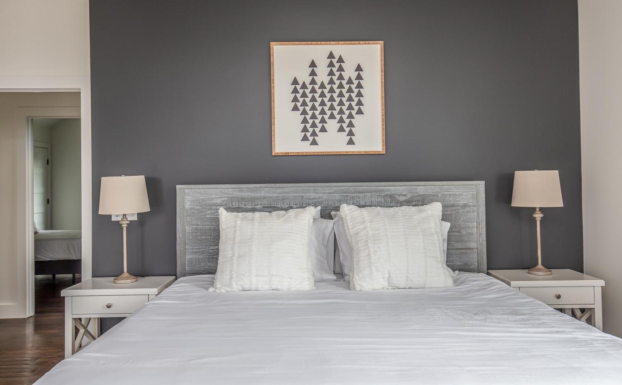 Whiskey House With Rooftop Golf, City Views! 8Min To Downtown! Sleeps 9! Nashville Exteriör bild